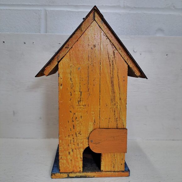 BirdGlitzhome Distressed Solid Wood Birdhouse with 3D Flowers, White 10.5"Height - Picture 3 of 5